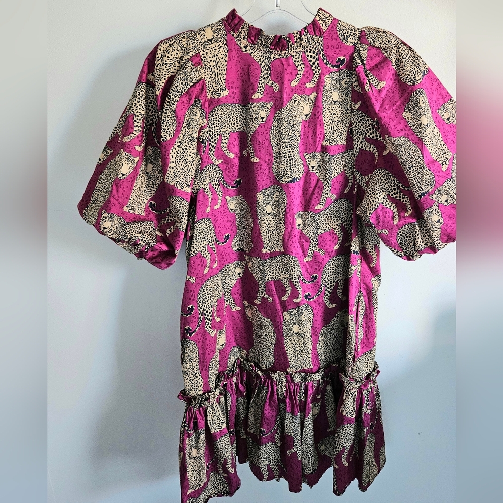 Tyler Boe Fuchsia and Cheetah Print Dress Puff Sleeves Sammy - Picture 2 of 5